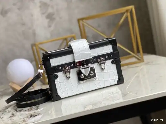 PETITE MALLE VUITTON LOUIS 0618
